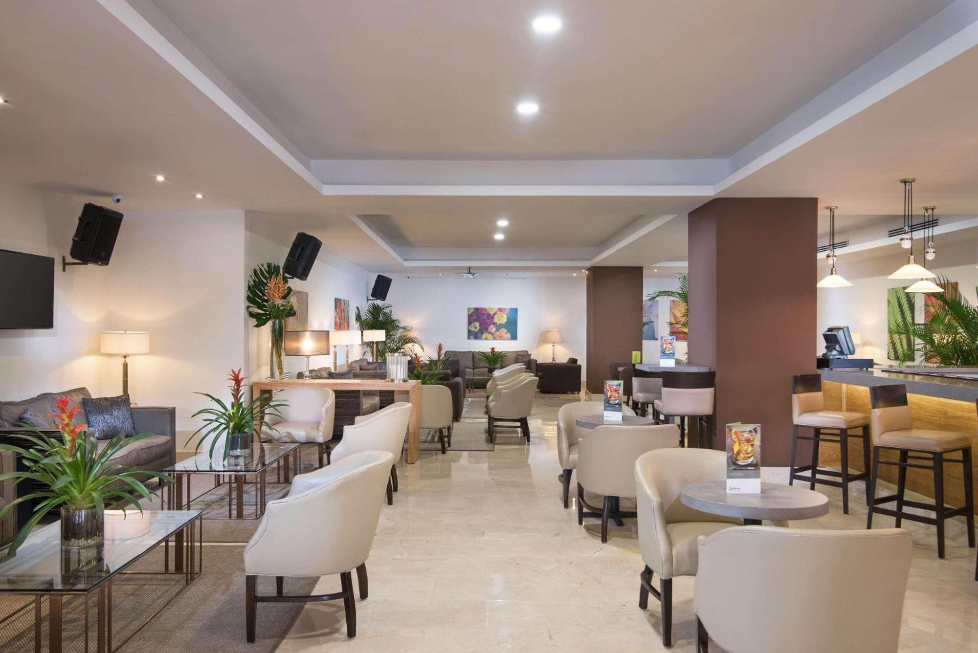 Radisson Hotel Santo Domingo Exteriér fotografie